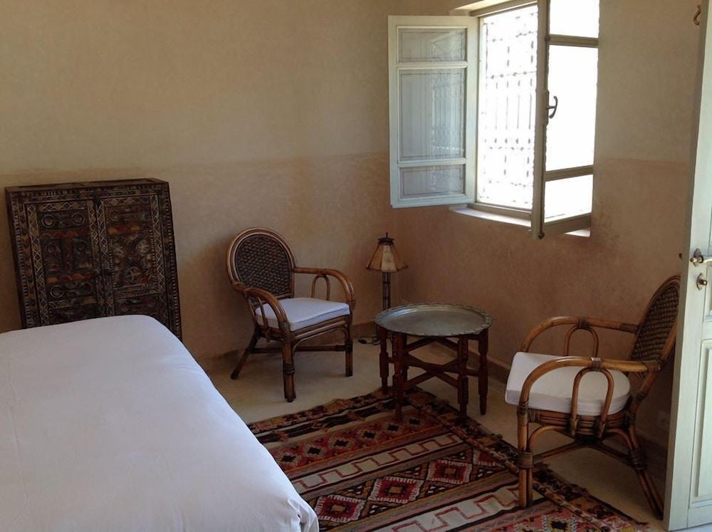 Riad Emberiza Sahari มาร์ราเกช ภายนอก รูปภาพ
