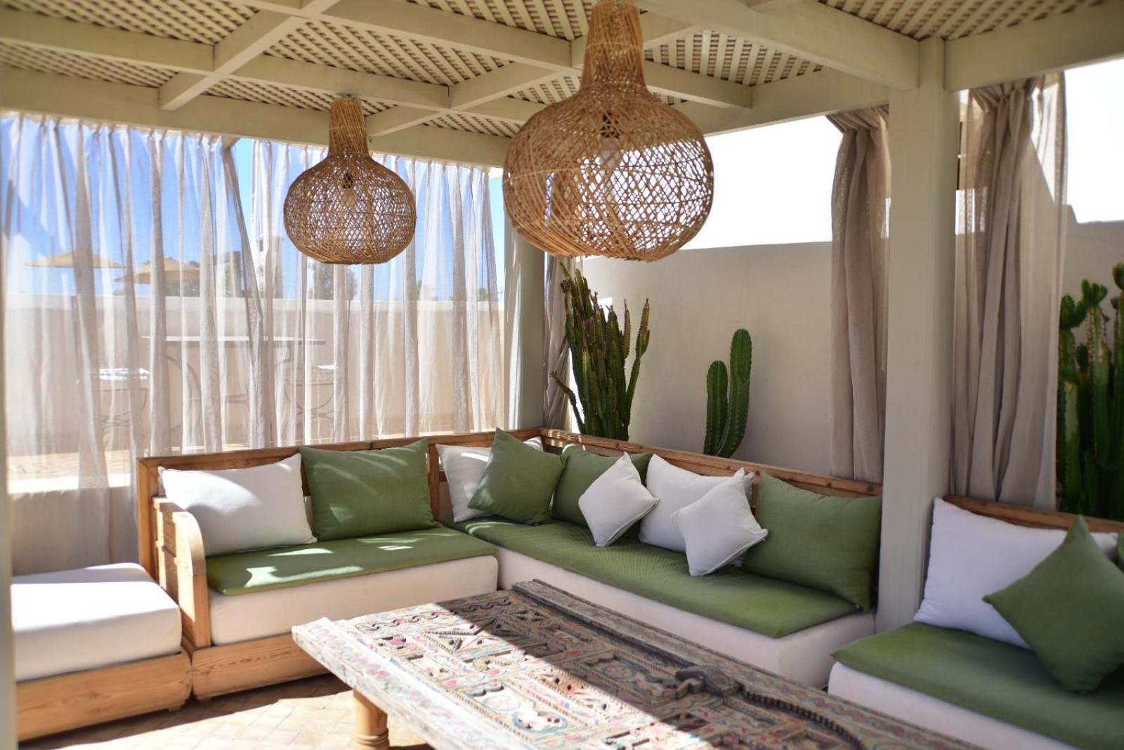 Riad Emberiza Sahari มาร์ราเกช ภายนอก รูปภาพ